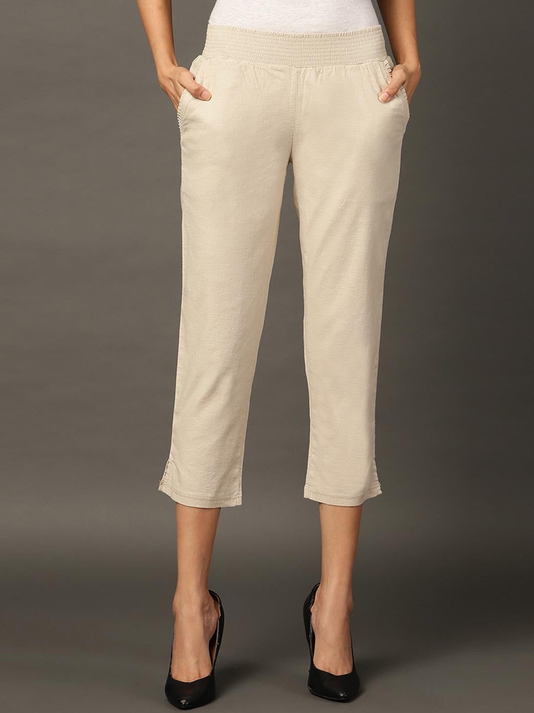 

Lakshita Women Slim Fit Capris, Beige