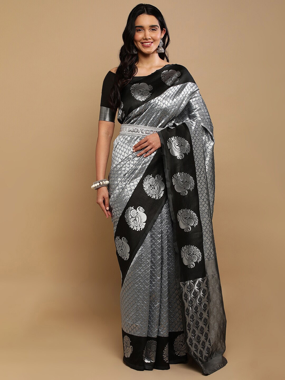 

Satrani Woven Design Zari Banarasi Saree, Silver