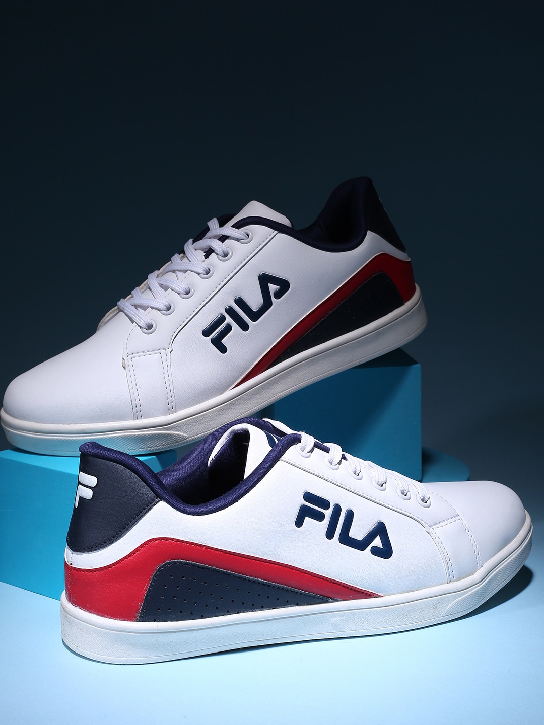 

FILA Men Colourblocked Eman Plus Sneakers, White