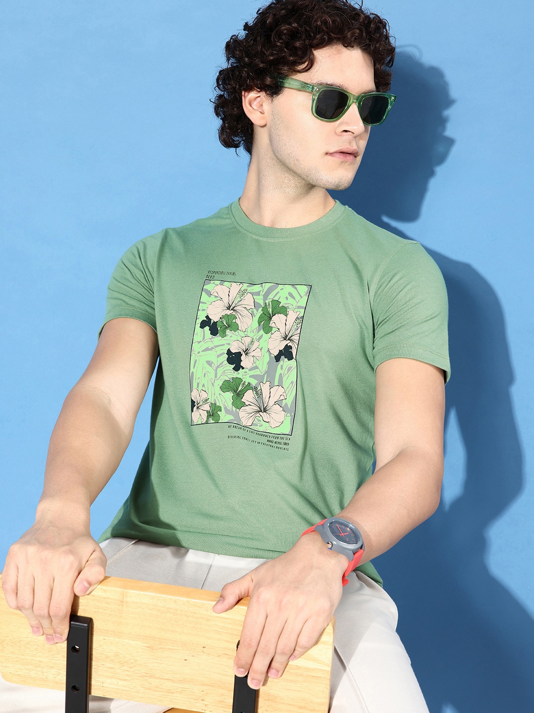 

Mast & Harbour Men Dusty Green Printed MCW Forever Vacay Rare Botanics T-shirt