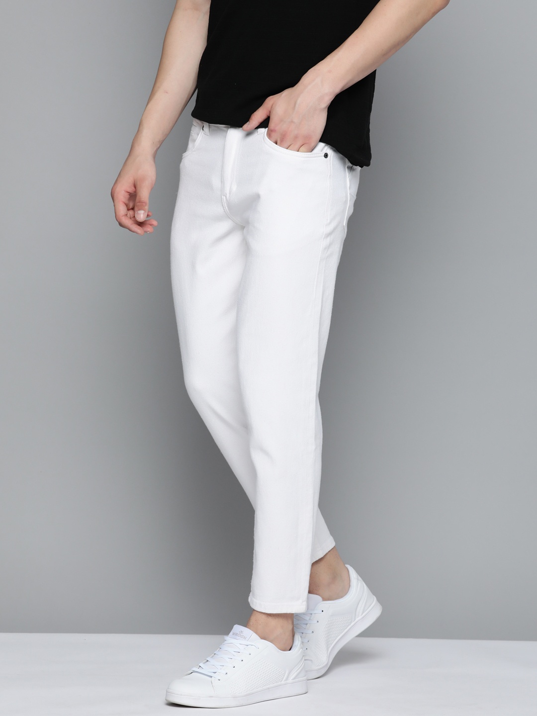 

Mast & Harbour Men Carrot Fit Jeans, White