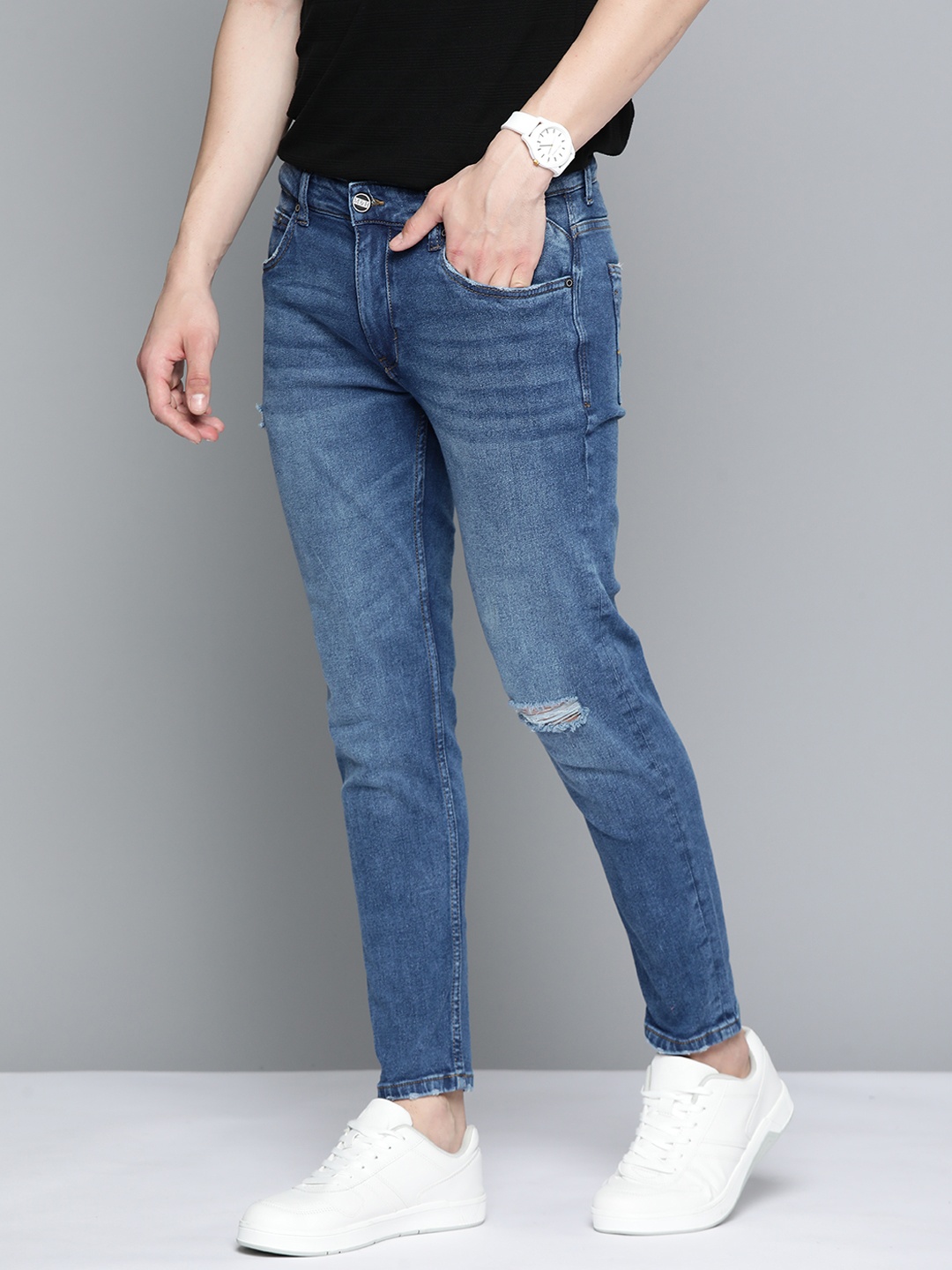 

Mast & Harbour Men Slim Tapered Fit Low Distressed Light Fade Stretchable Jeans, Blue