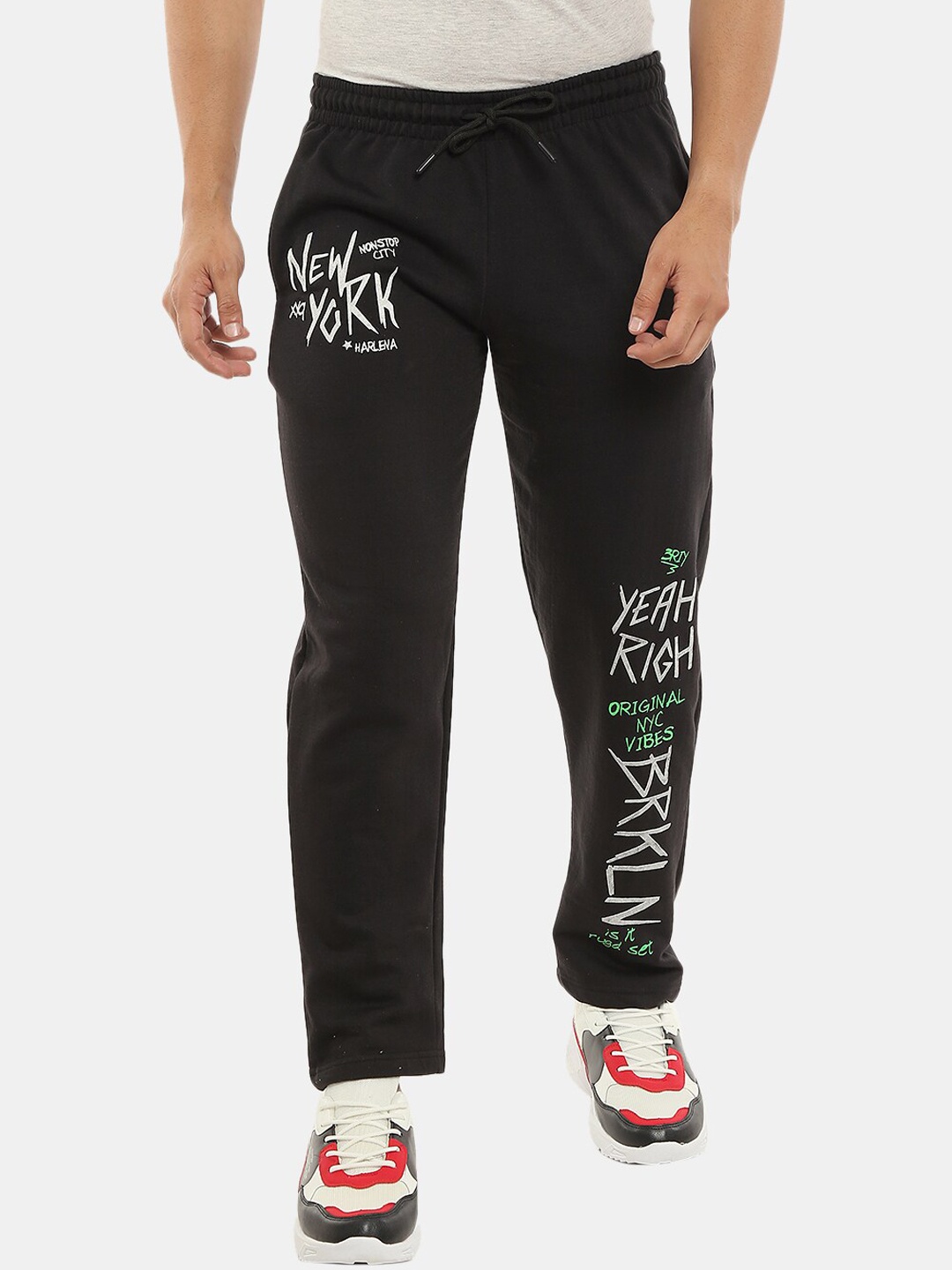 

V-Mart Men Printed Fleece Track Pants, Black