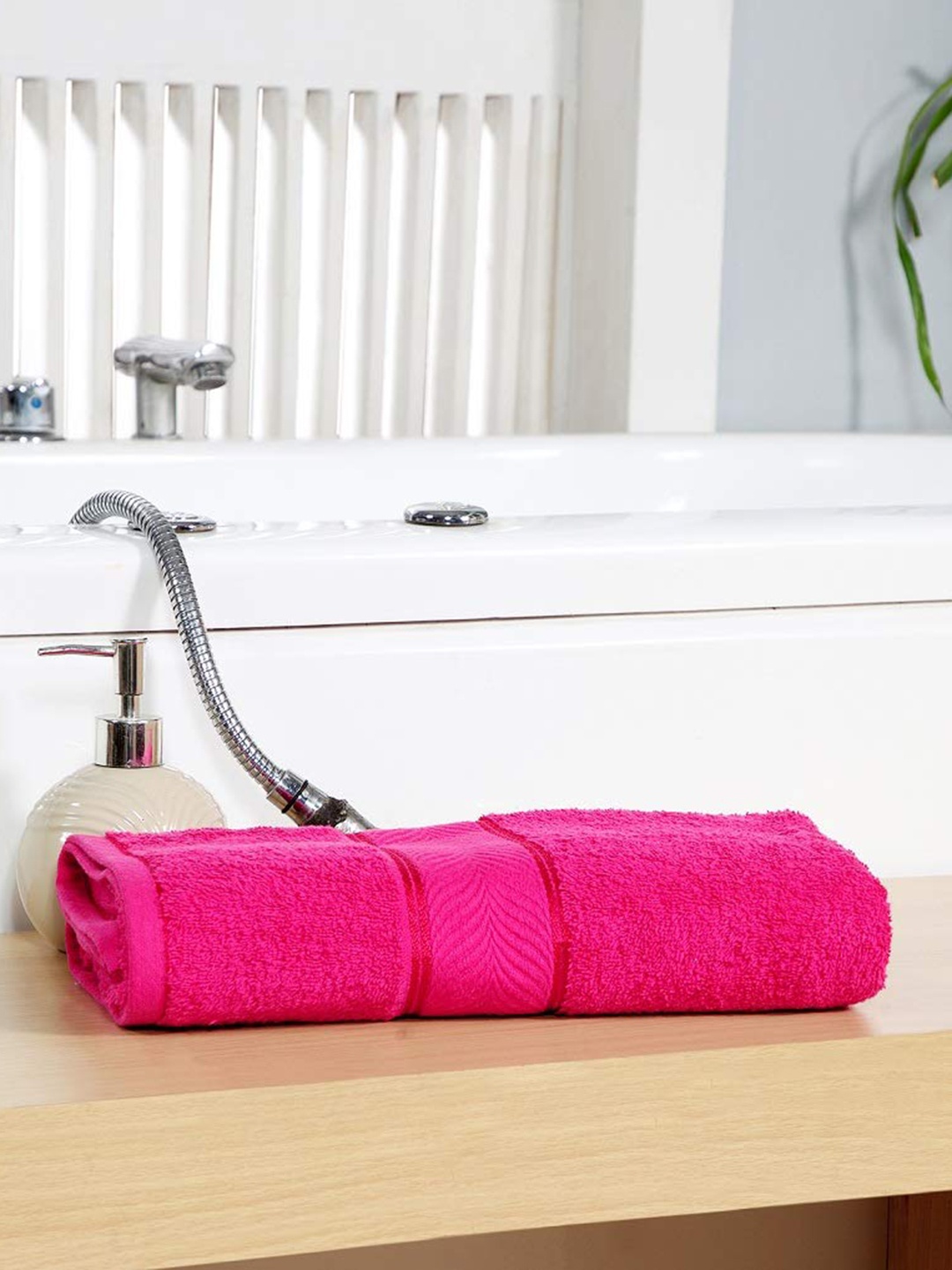 

MAFATLAL Pink 500 GSM Cotton Super Absorbent Bath Towel