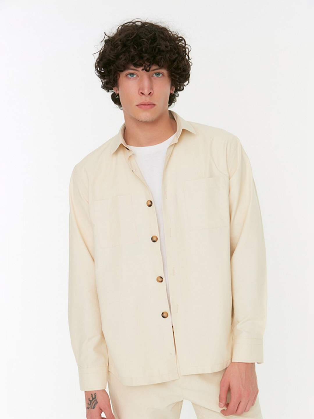 

Trendyol Men Casual Cotton Shirt, Off white