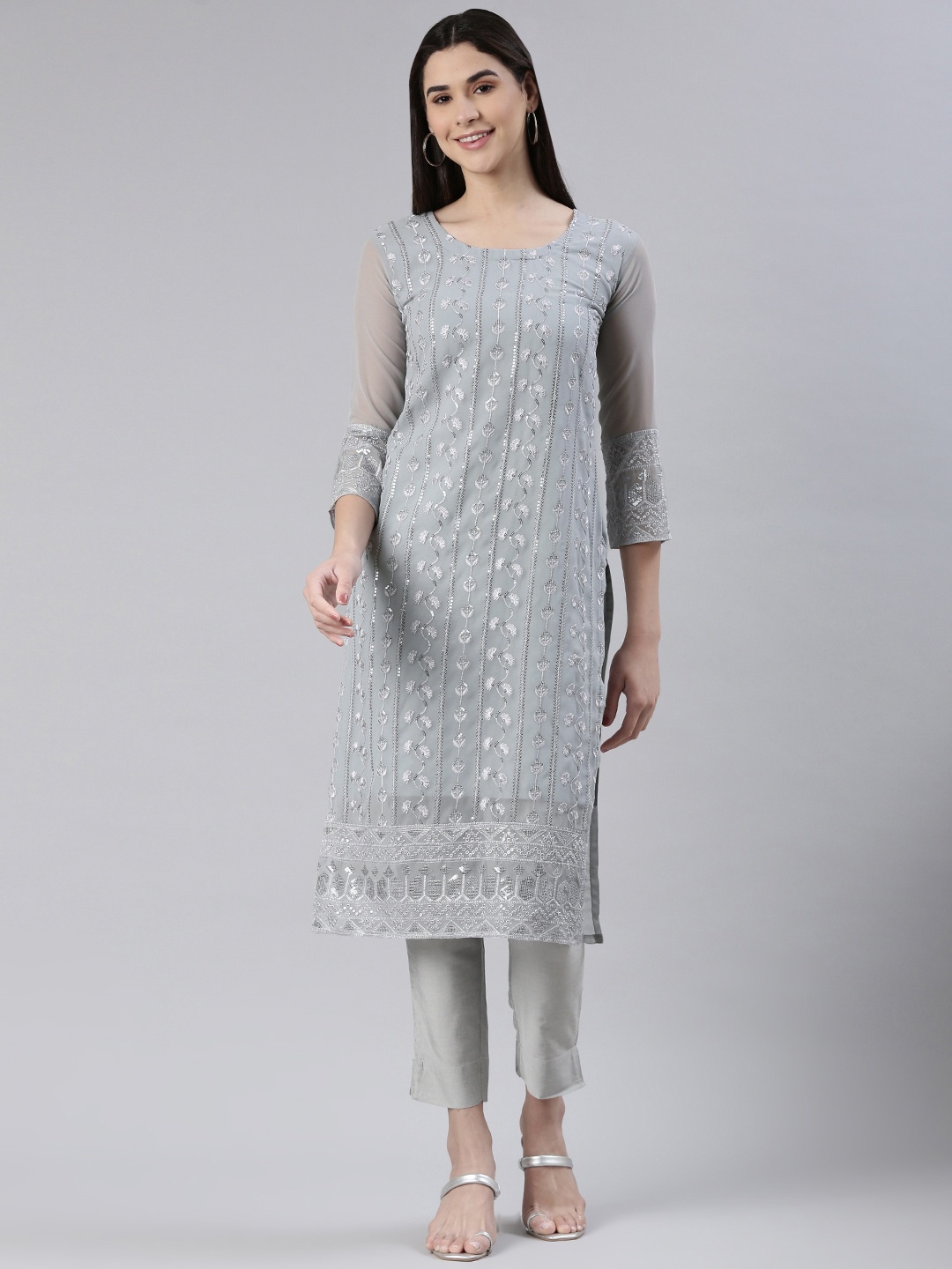 

VAIRAGEE Women Ethnic Motifs Embroidered Shadow Work Kurta, Grey