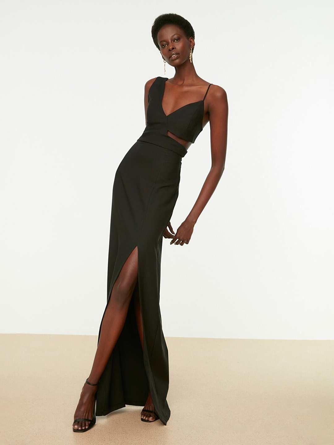 

Trendyol Black Maxi Dress