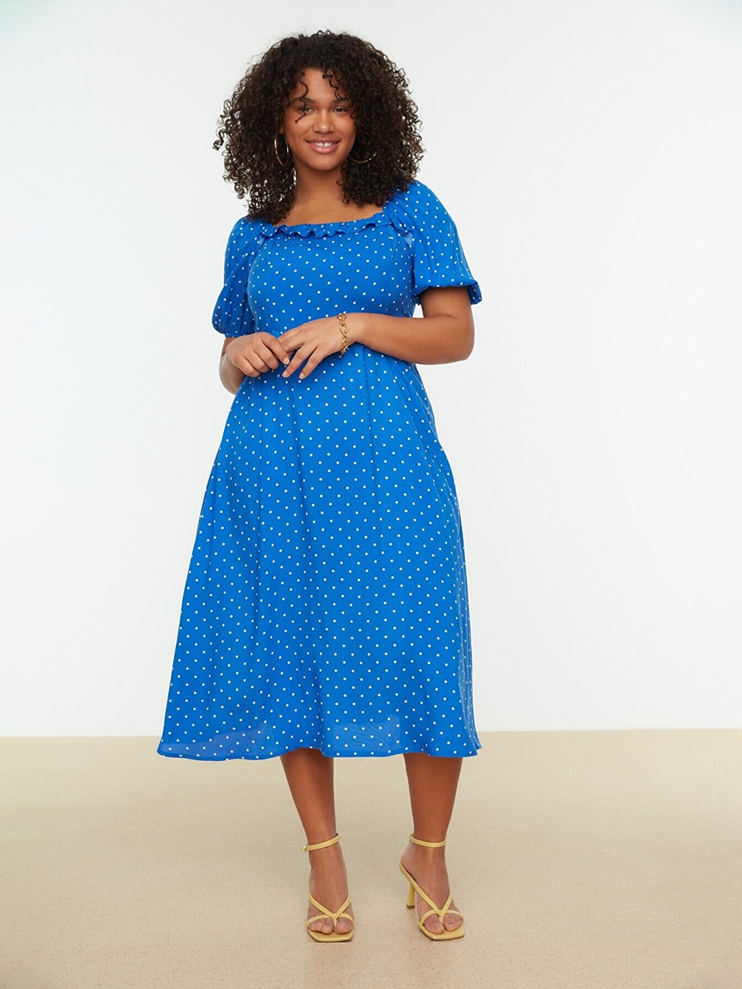 

Trendyol Plus Size Polka Dot Print Fit & flare Midi Dress, Blue