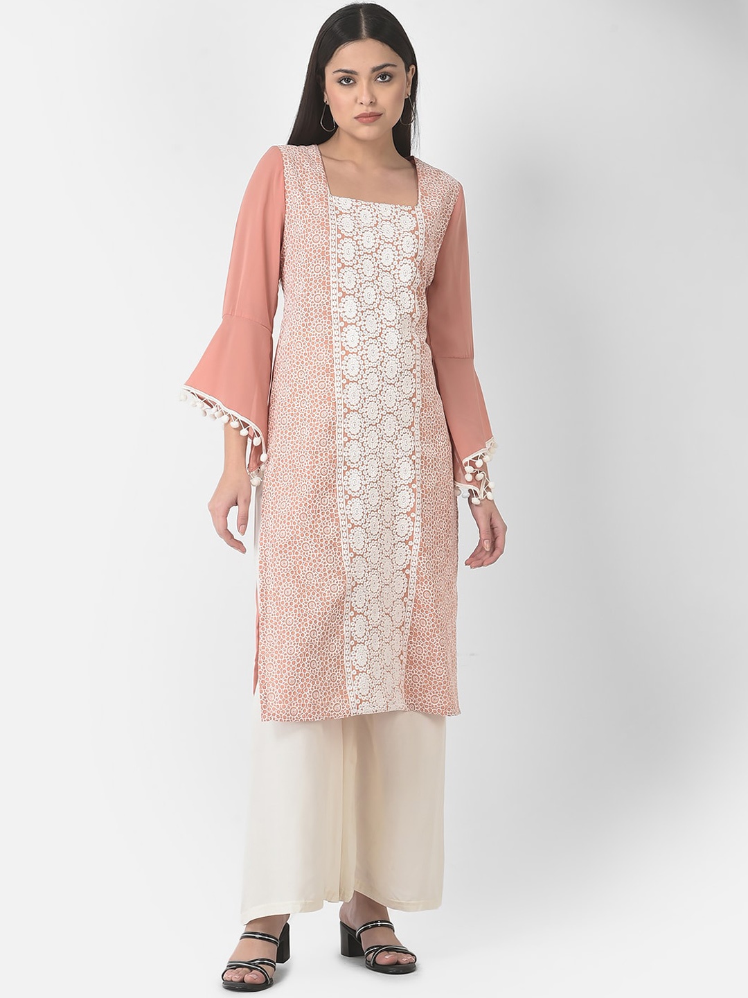 

Eavan Women Embroidered Flared Sleeves Thread Work Kurta, Peach
