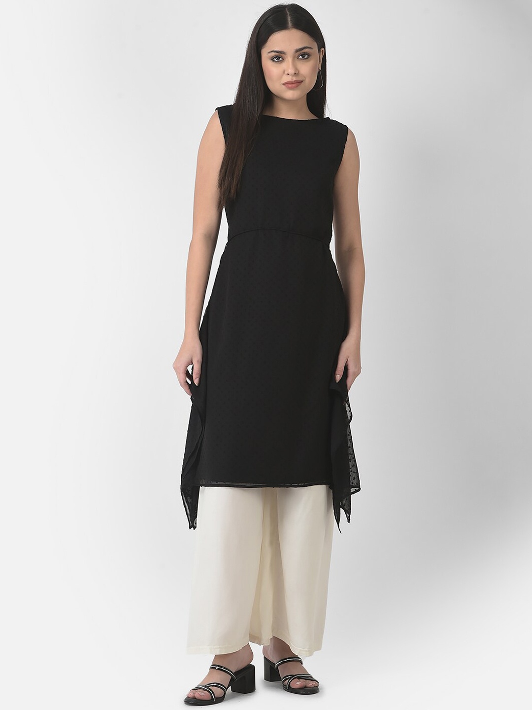 

Eavan Women Chiffon Kurta, Black