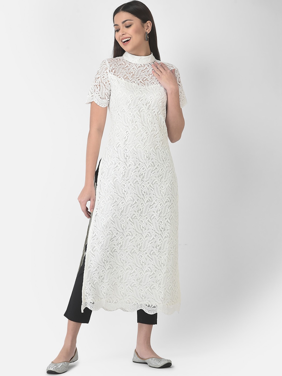

Eavan Women Geometric Embroidered Kurta, White