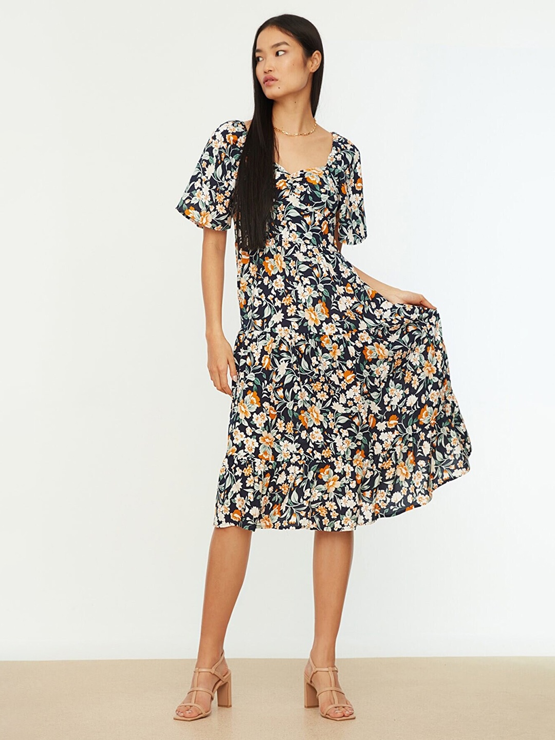 

Trendyol Floral Printed Fit And Flare Dress, Navy blue