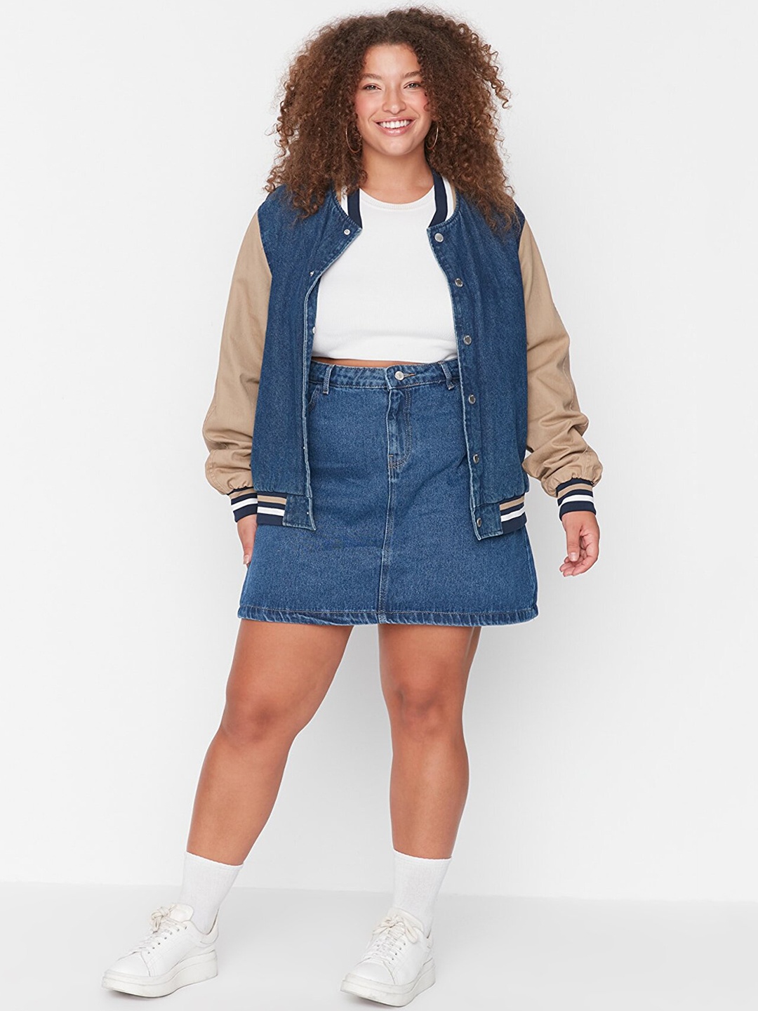 

Trendyol Women Plus Size Denim Straight Above Knee Length Skirt, Blue