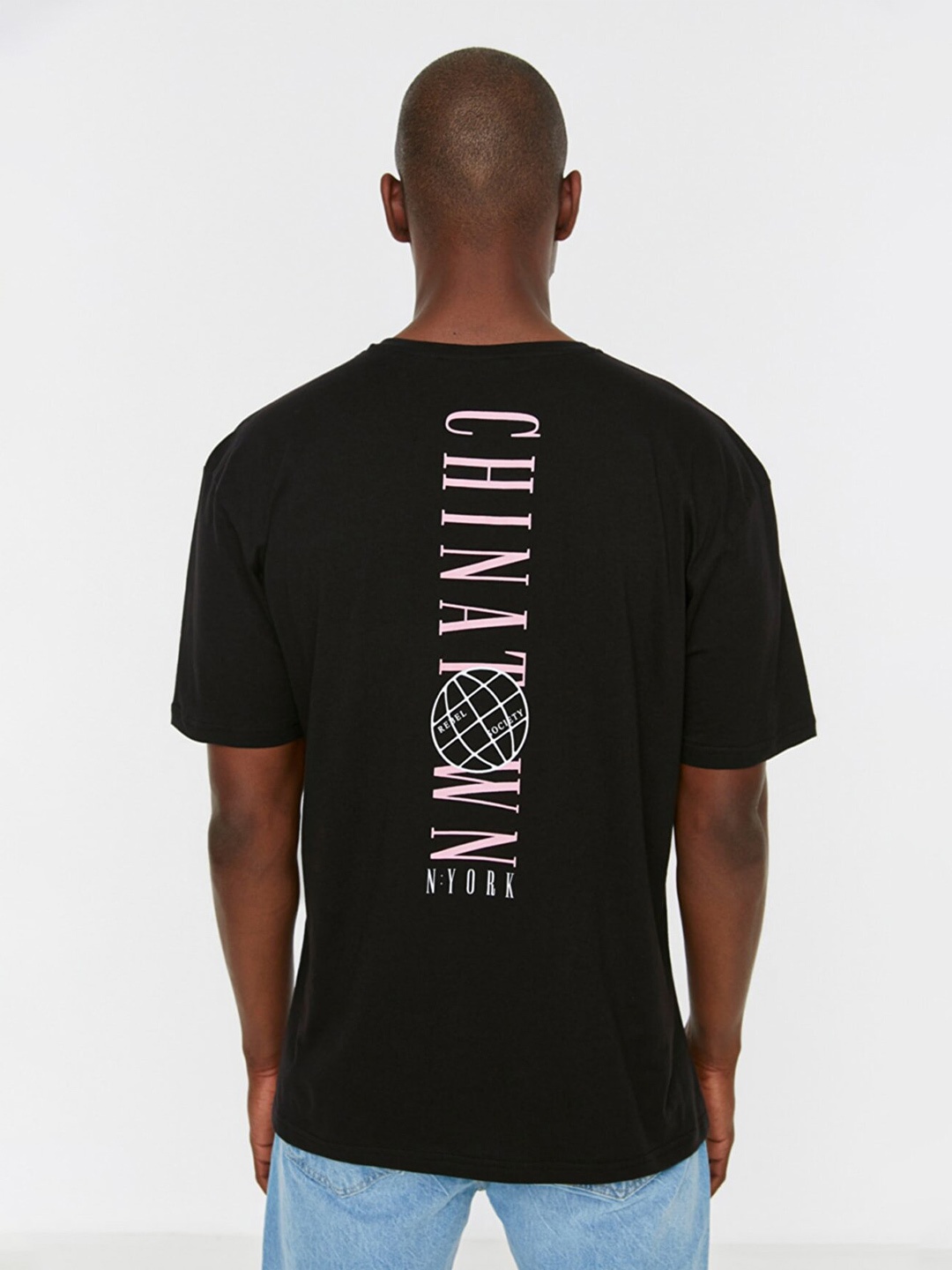 

Trendyol Men Typography Printed Pure Cotton T-shirt, Black