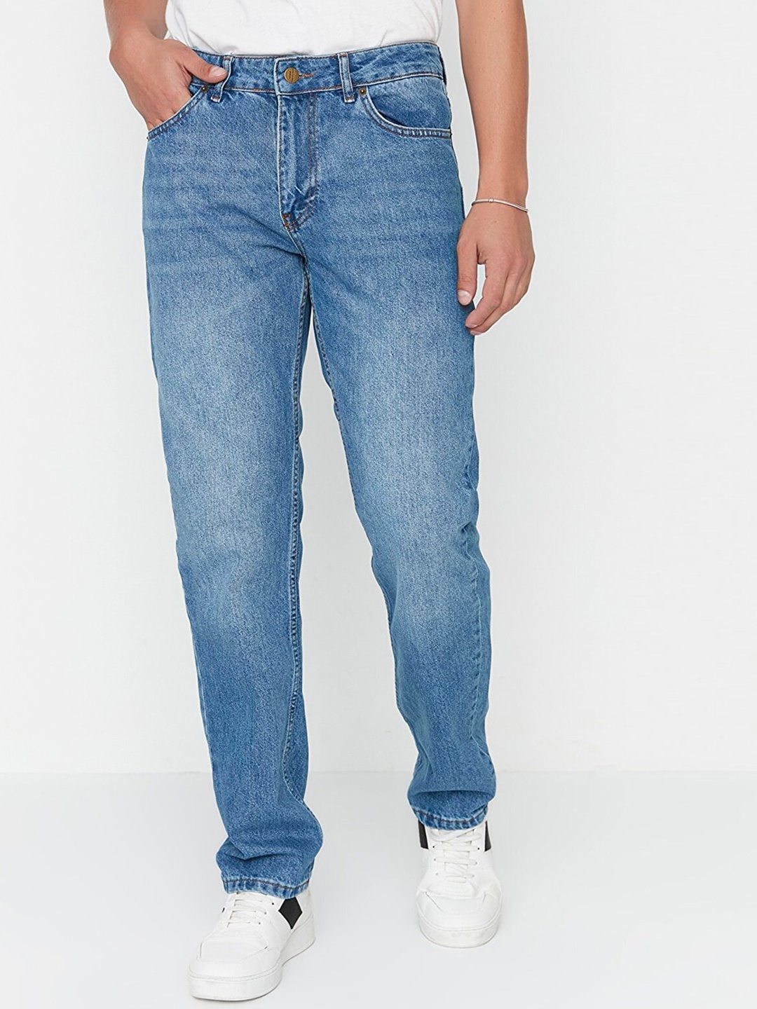 

Trendyol Men Pure Cotton Heavy Fade Jeans, Blue