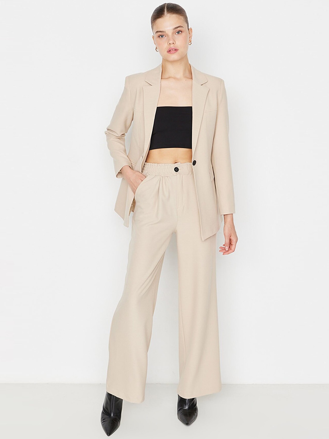 

Trendyol Women Pleated Trousers, Beige