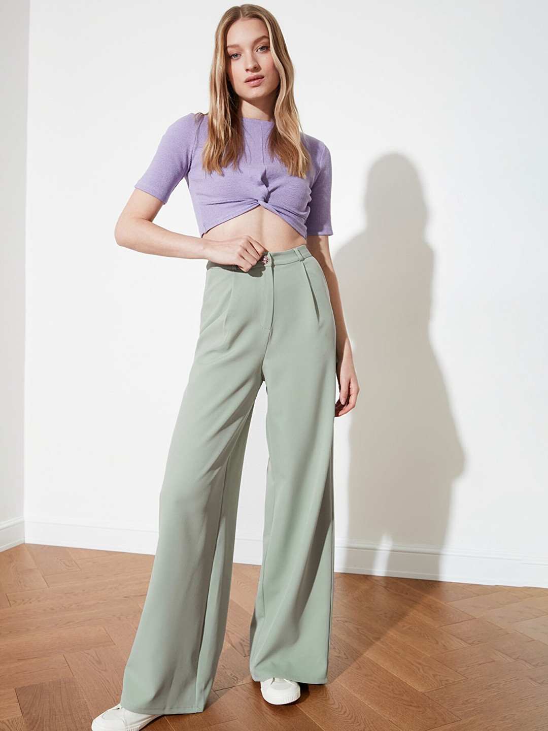 

Trendyol Women Pleated Trousers, Green