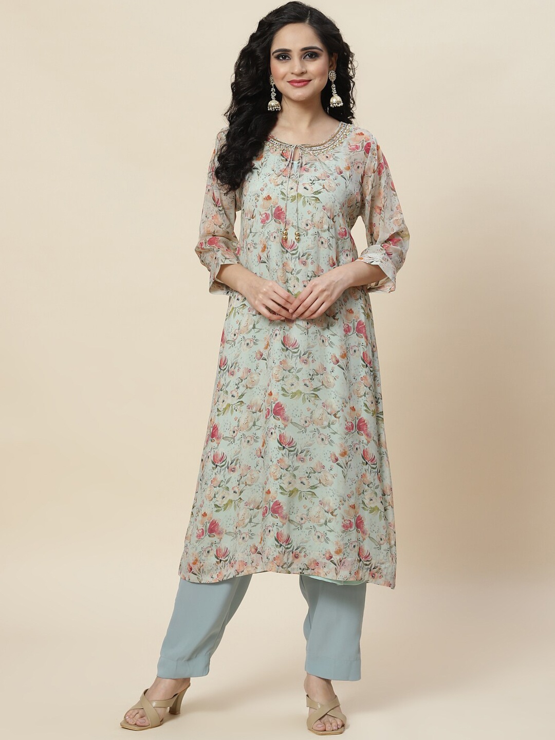

Meena Bazaar Women Floral Printed Sequinned Kurta with Palazzos, Sea green