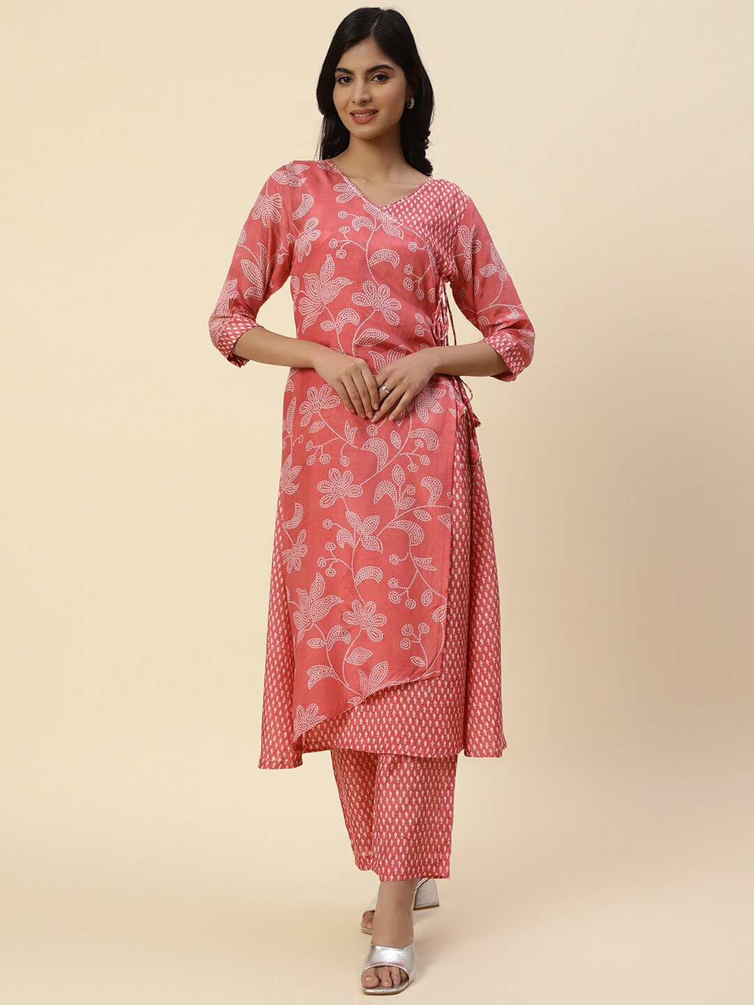 

Meena Bazaar Women Floral Printed Angrakha Kurta with Trousers, Peach