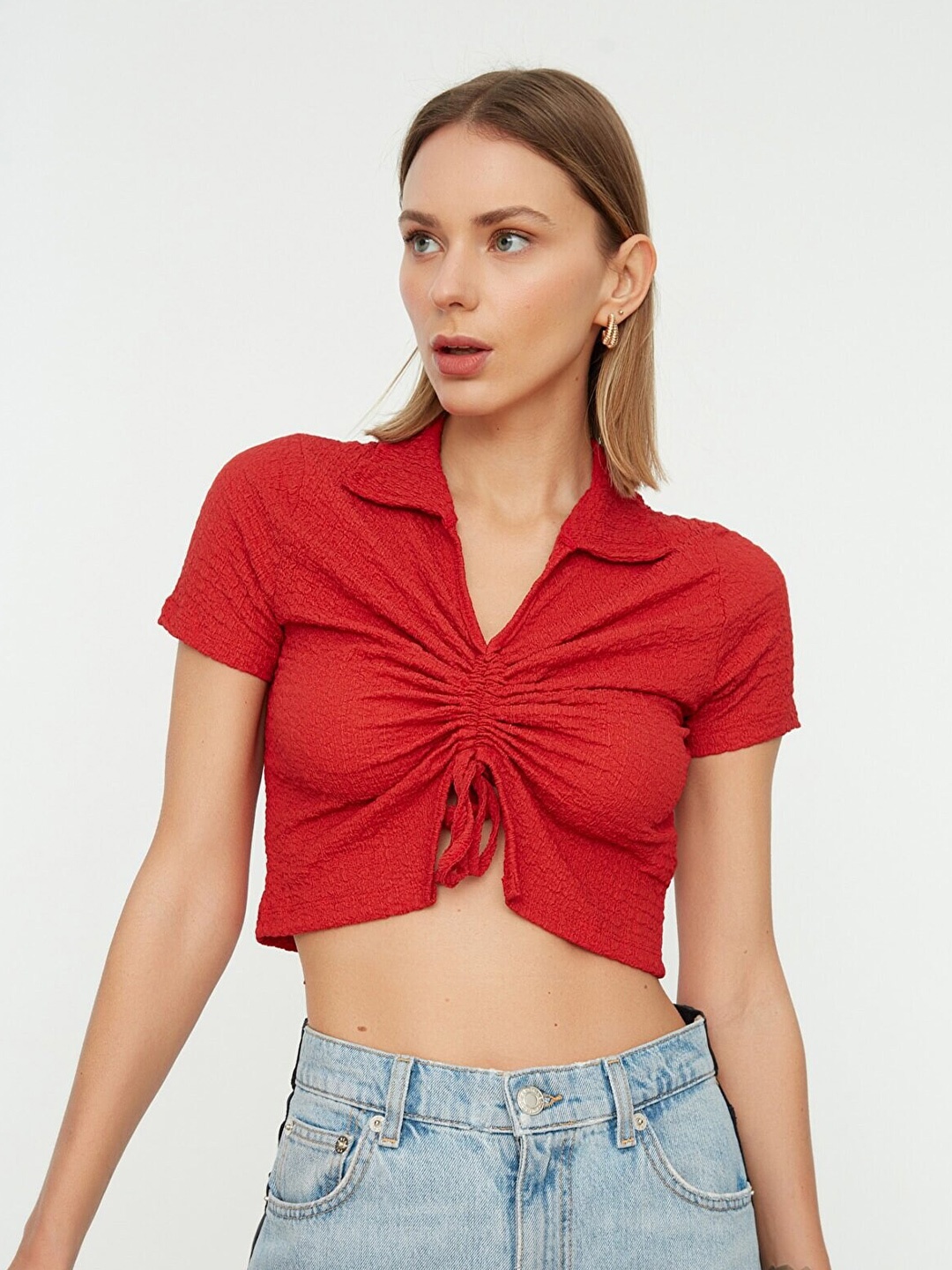 

Trendyol Gathered Detailed Shirt Style Crop Top, Red