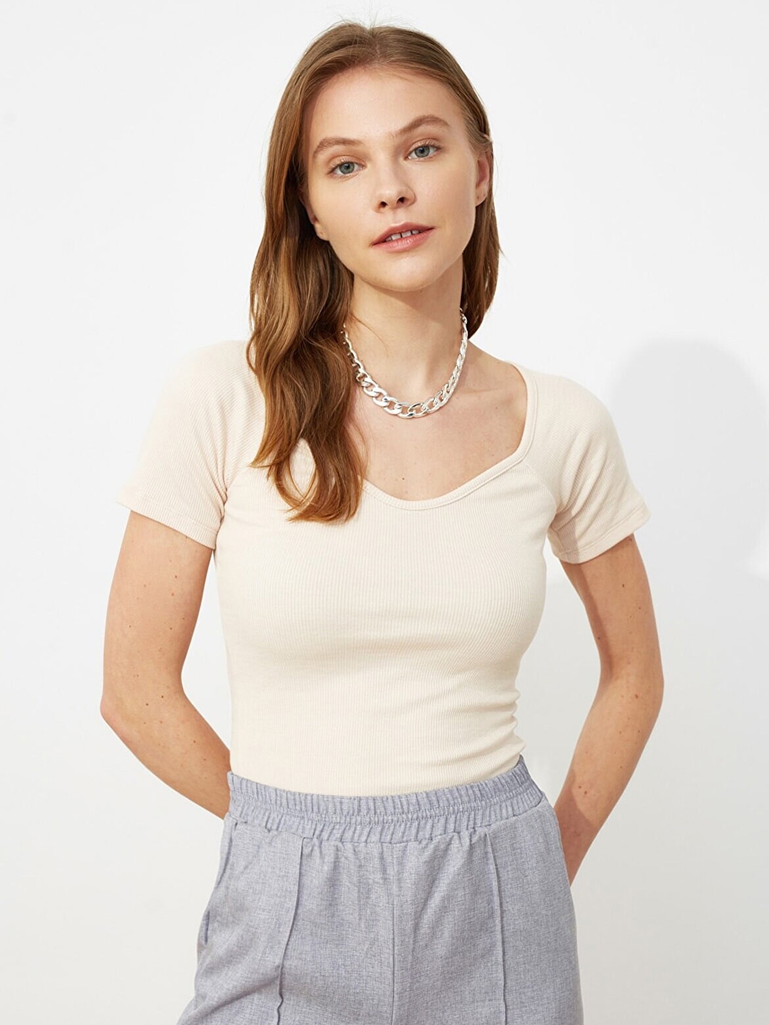 

Trendyol Pure Cotton Sweetheart Neck Crop Top, Beige