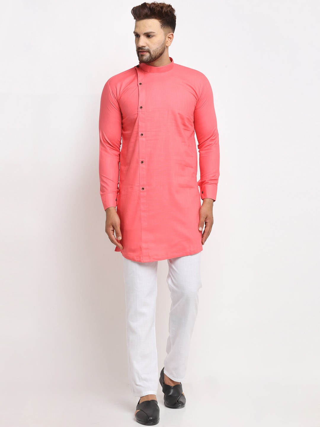 

Armaan Ethnic Men Kurta, Peach