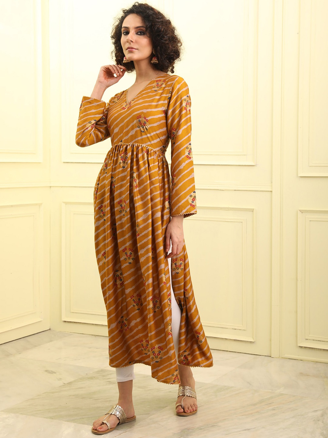 

BEATITUDE Women Printed Leheriya Thread Work Cotton Kurta, Mustard