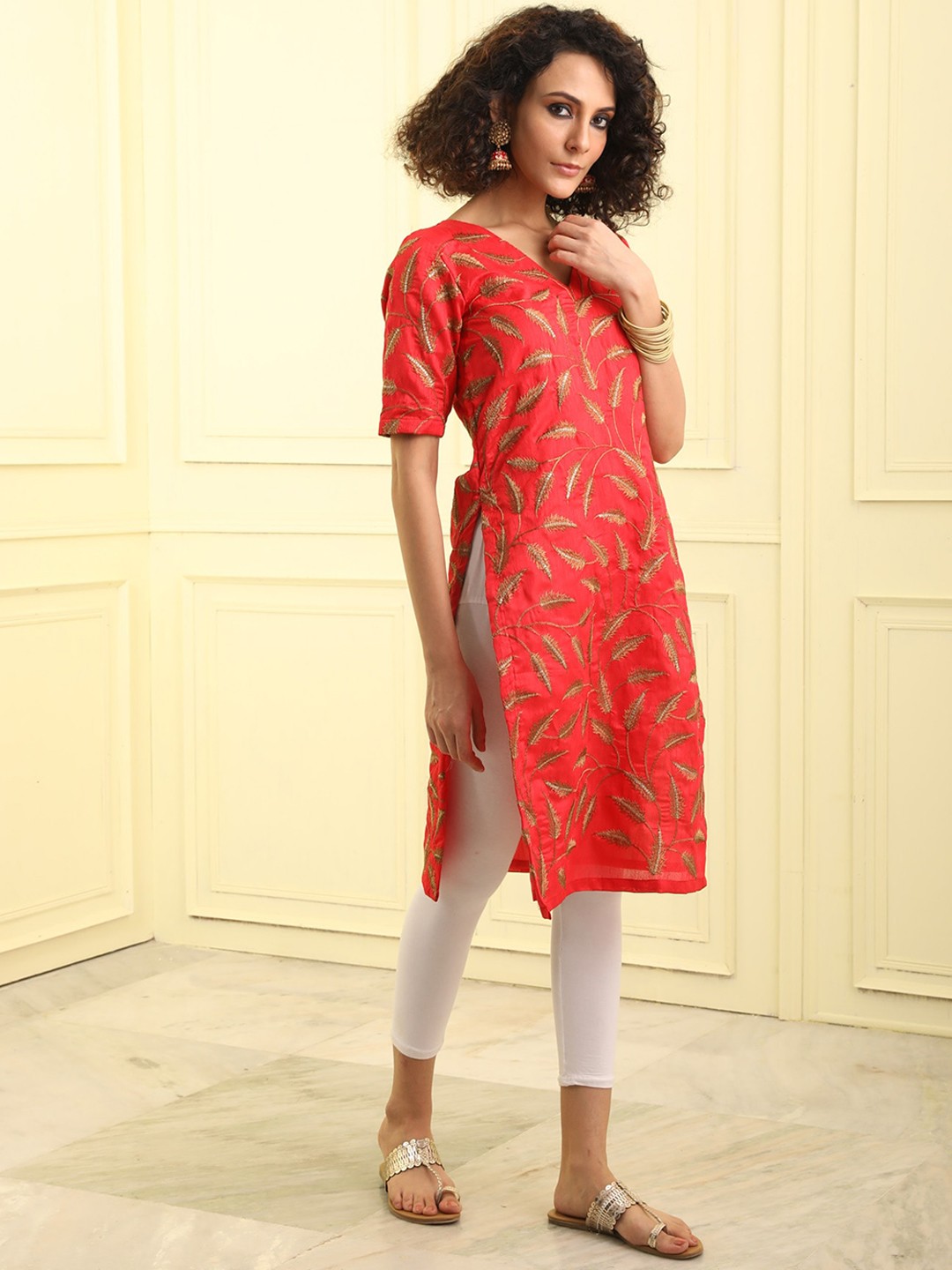 

BEATITUDE Women Cotton Geometric Printed Kurta, Red