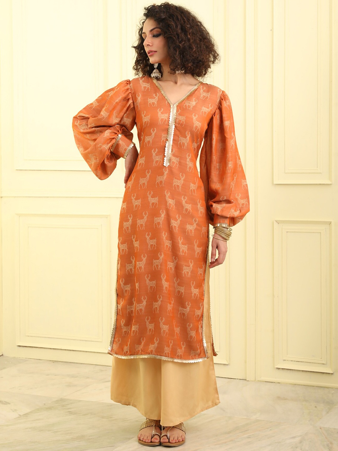 

BEATITUDE Women Ethnic Motifs Printed Silk Kurta, Orange