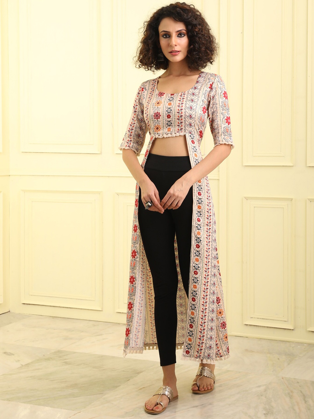 

BEATITUDE Women Floral Printed Thread Work Silk Kurta, Beige