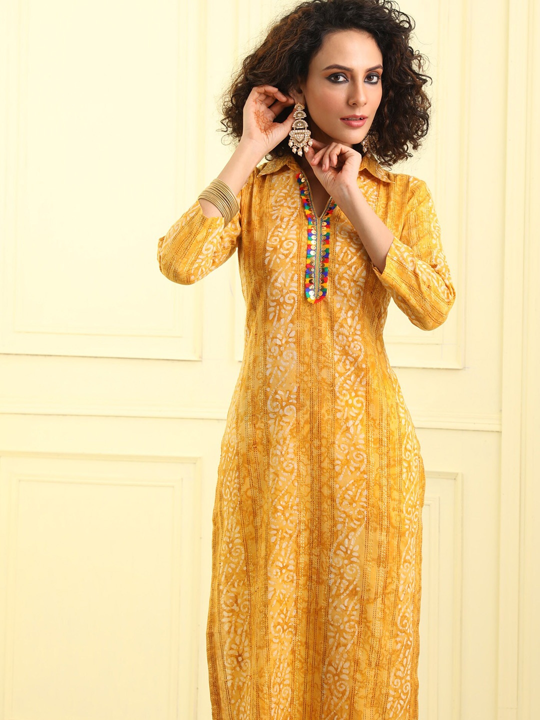 

BEATITUDE Women Printed Cotton Kurta, Yellow