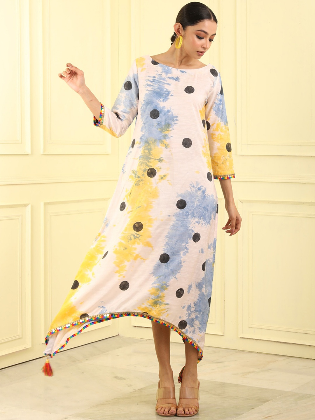 

BEATITUDE Women Polka Dots Printed Cotton Kurta, White