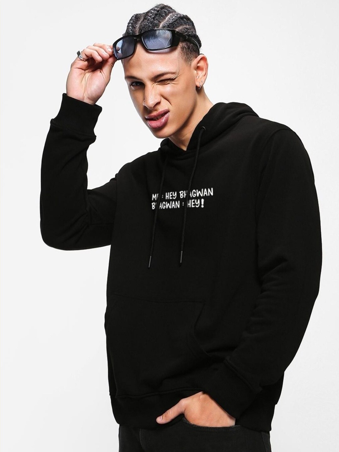 

Bewakoof Men Printed Hooded Fleece Sweatshirt, Black
