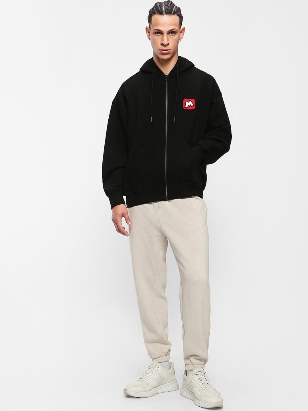 

Bewakoof Men Mickey Mouse Printed Loose Hooded Sweatshirt, Black