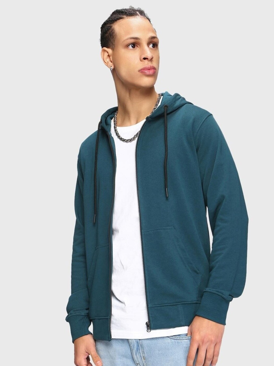 

Bewakoof Men Printed Hooded Sweatshirt, Teal