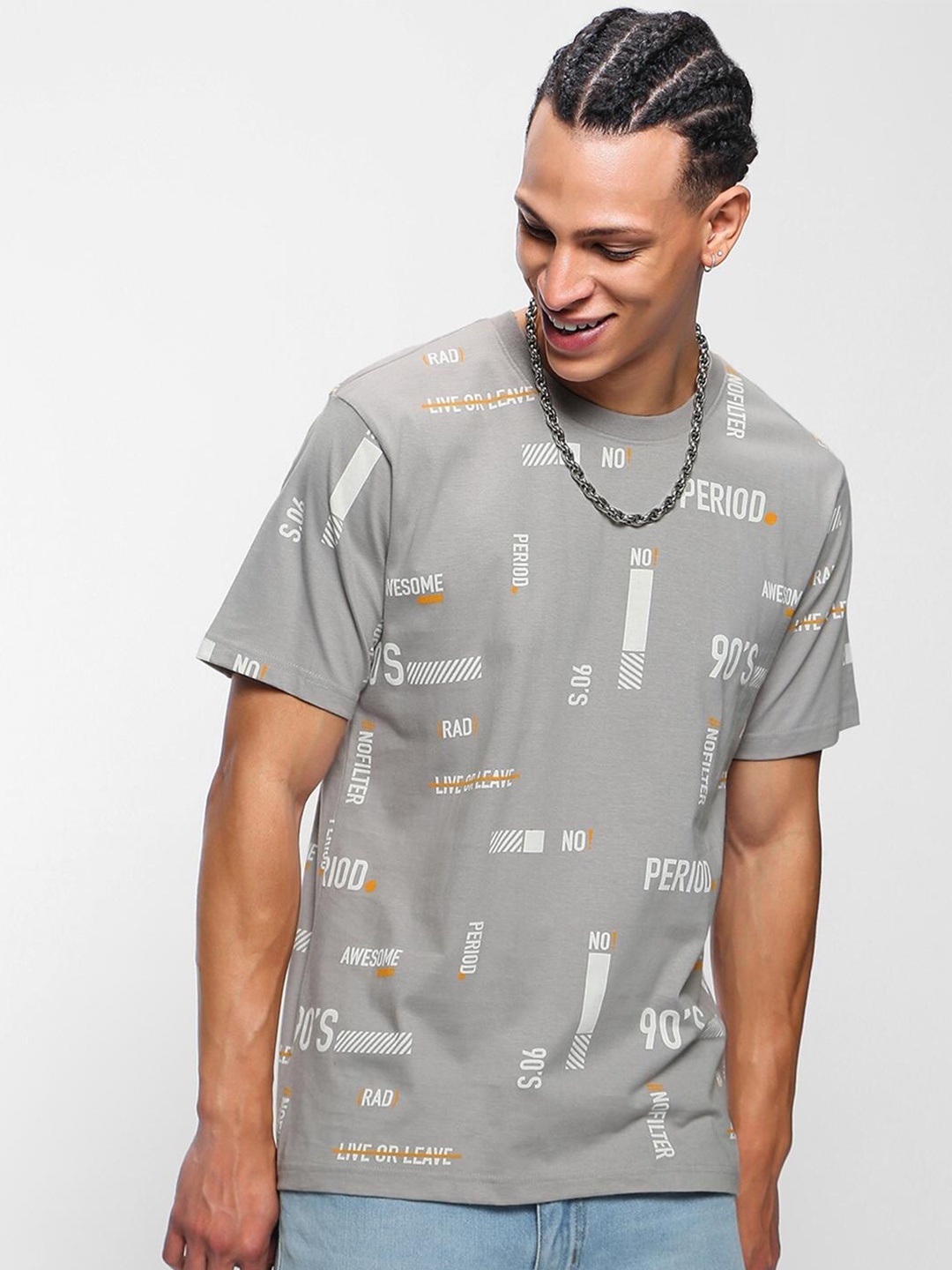 

Bewakoof Men Printed T-shirt, Grey