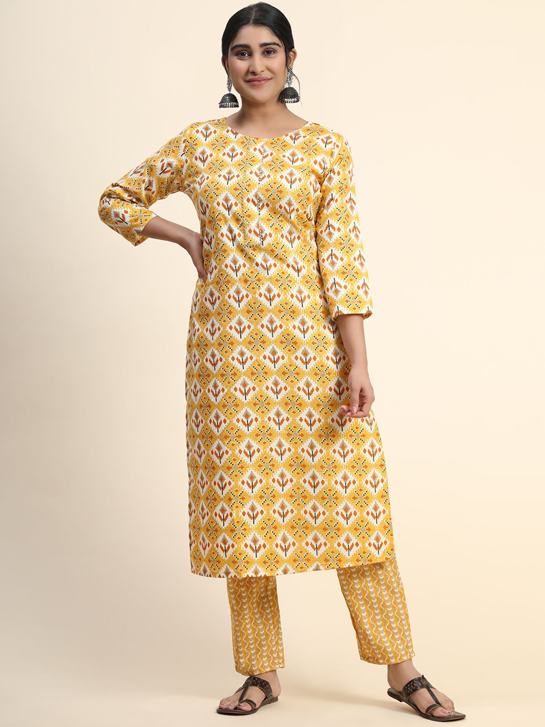

KALINI Women Ethnic Motifs Printed Kurta with Trousers, Yellow