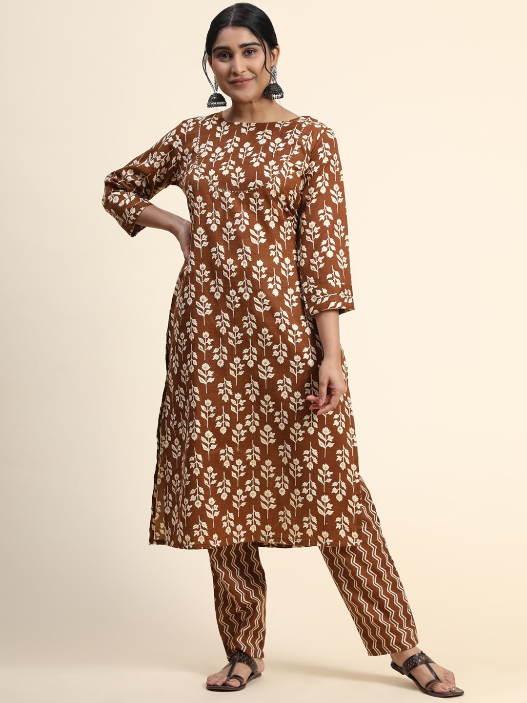 

KALINI Floral Printed Gotta Patti Kurta with Trousers, Brown