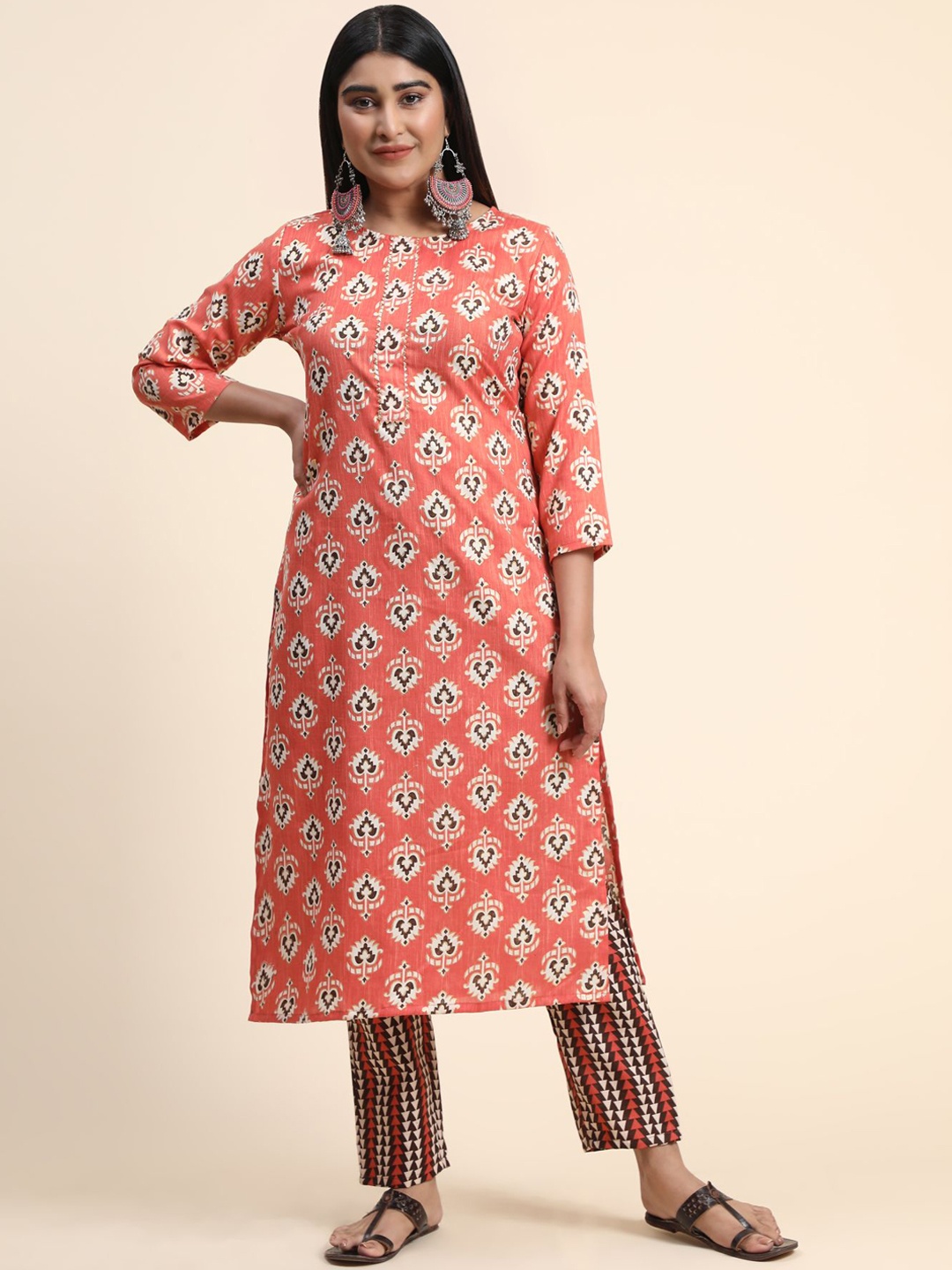 

KALINI Women Ethnic Motifs Printed Kurta with Trousers, Peach
