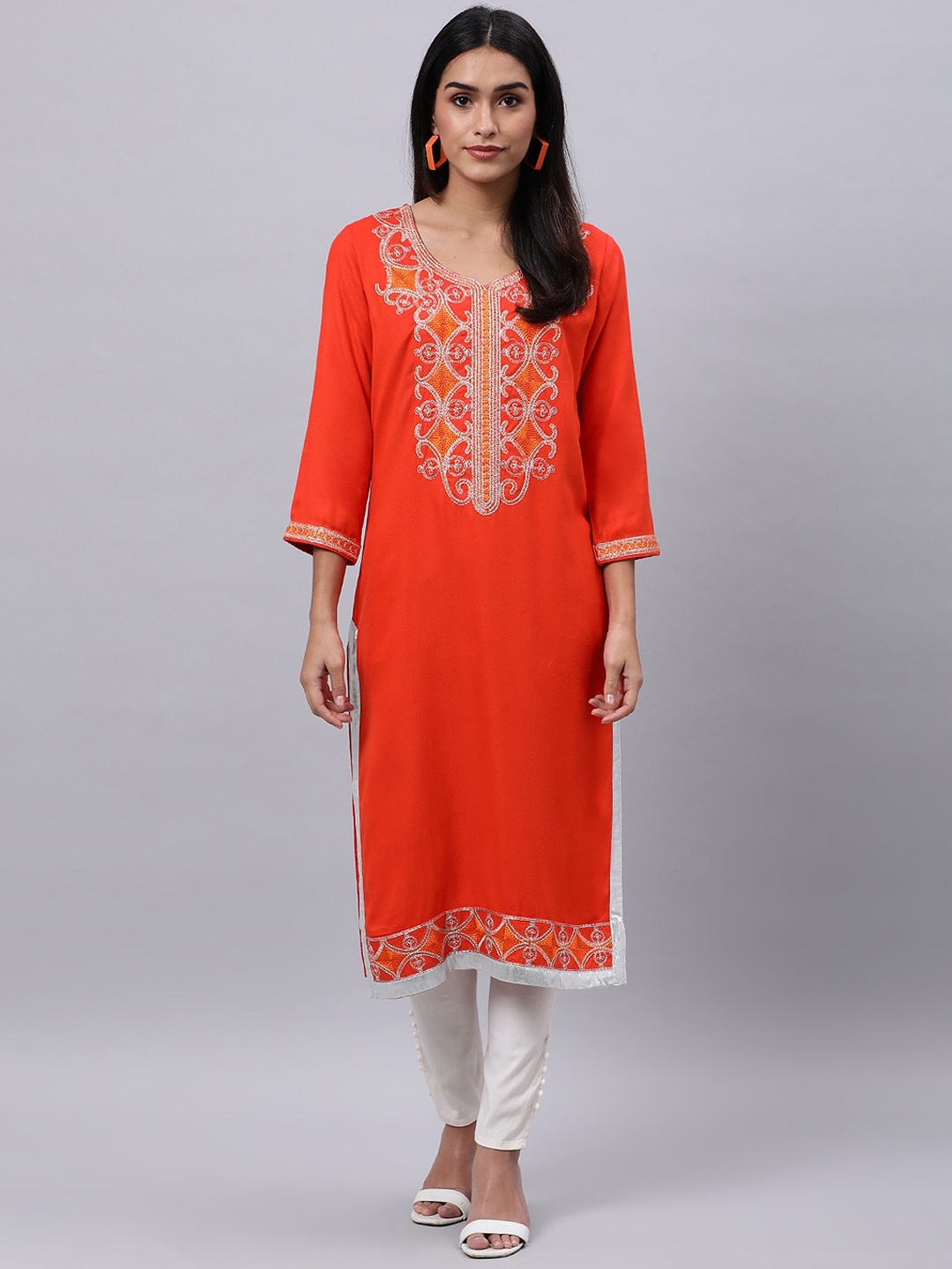 

Souchii Women Ethnic Motifs Yoke Design Thread Work Kurta, Orange