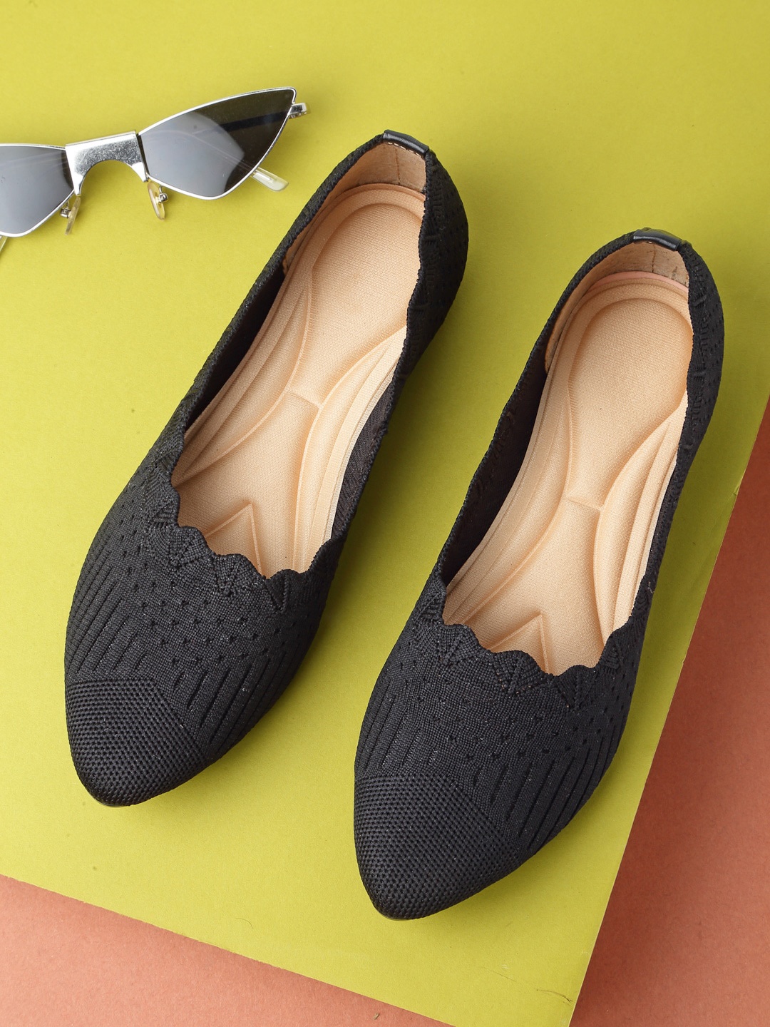 

sneakers villa Women Woven Design Ballerinas, Black