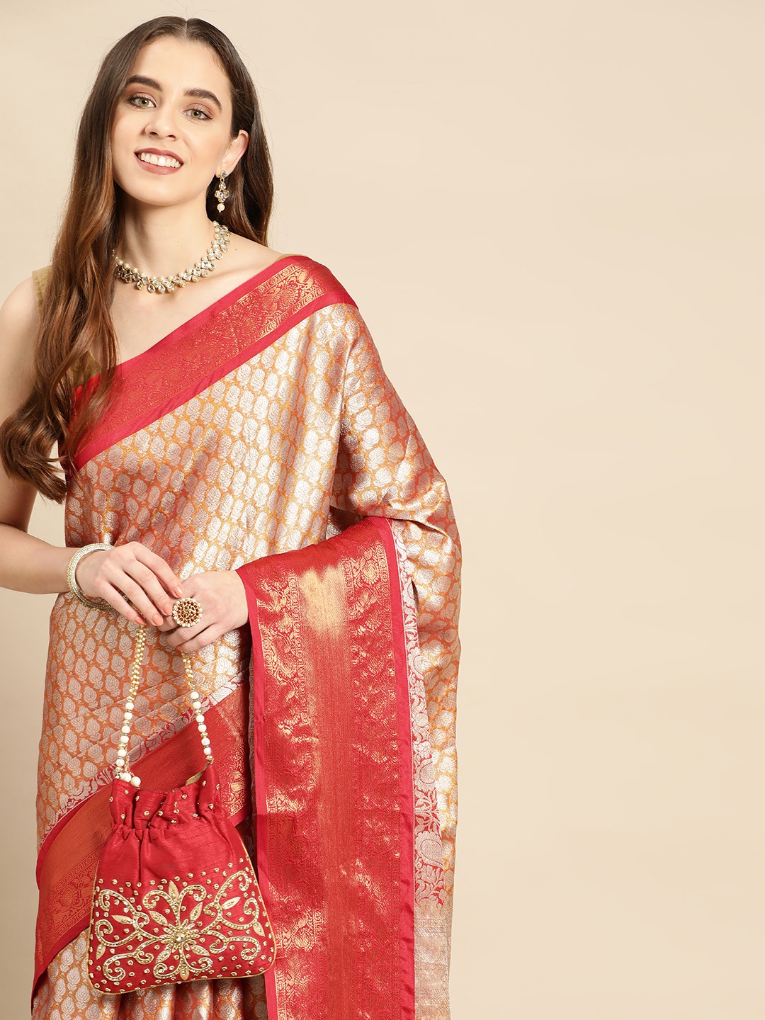 

Mitera Floral Zari Silk Blend Kanjeevaram Saree, Red