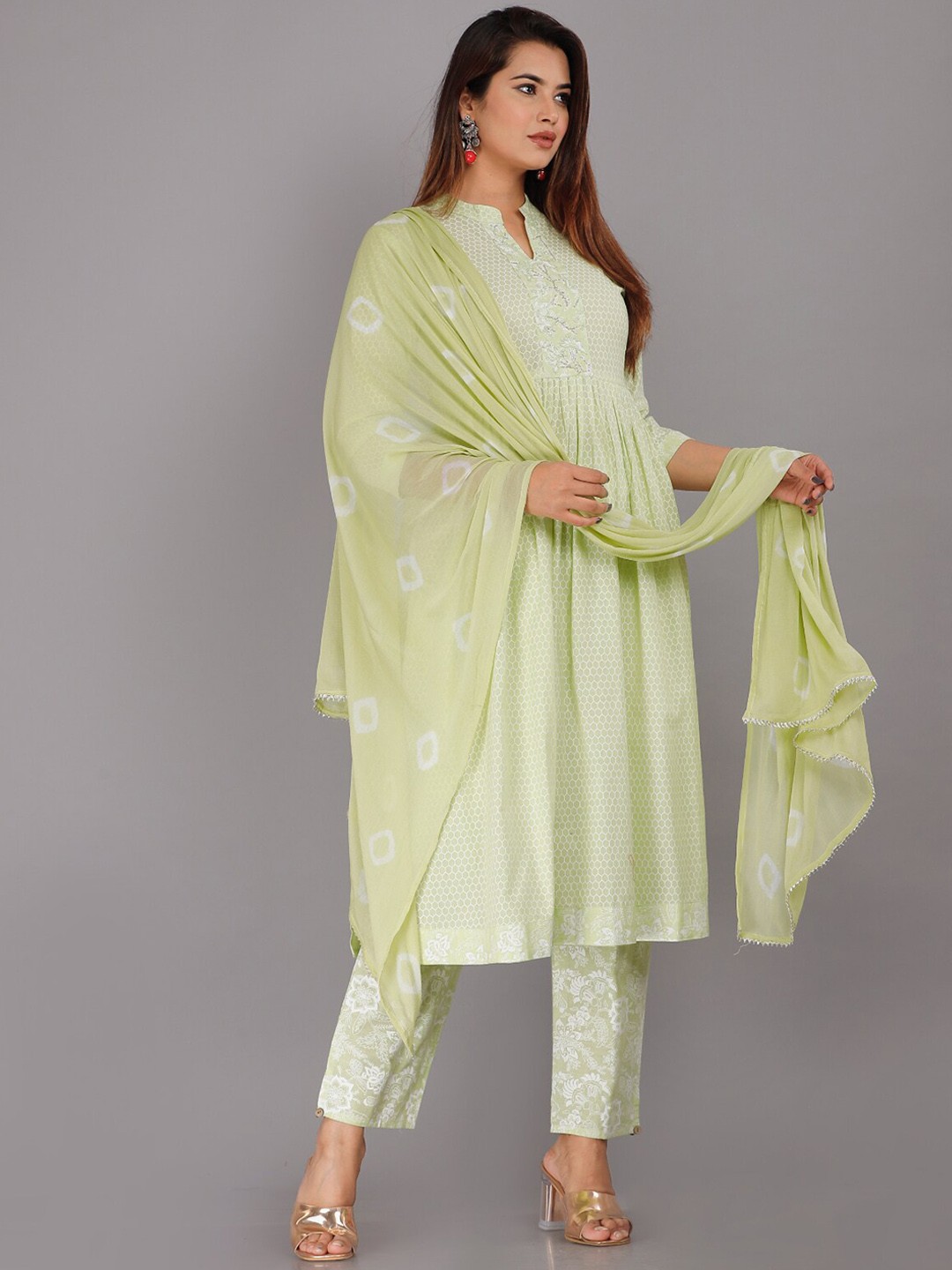 

KALINI Women Printed Kurta with Trousers & With Dupatta, Green