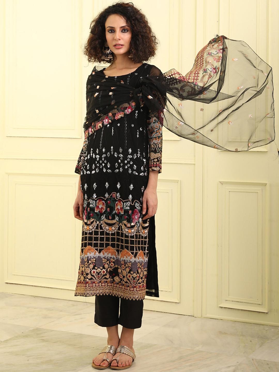

BEATITUDE Women Ethnic Motifs Embroidered Kurta with Trousers & With Dupatta, Black