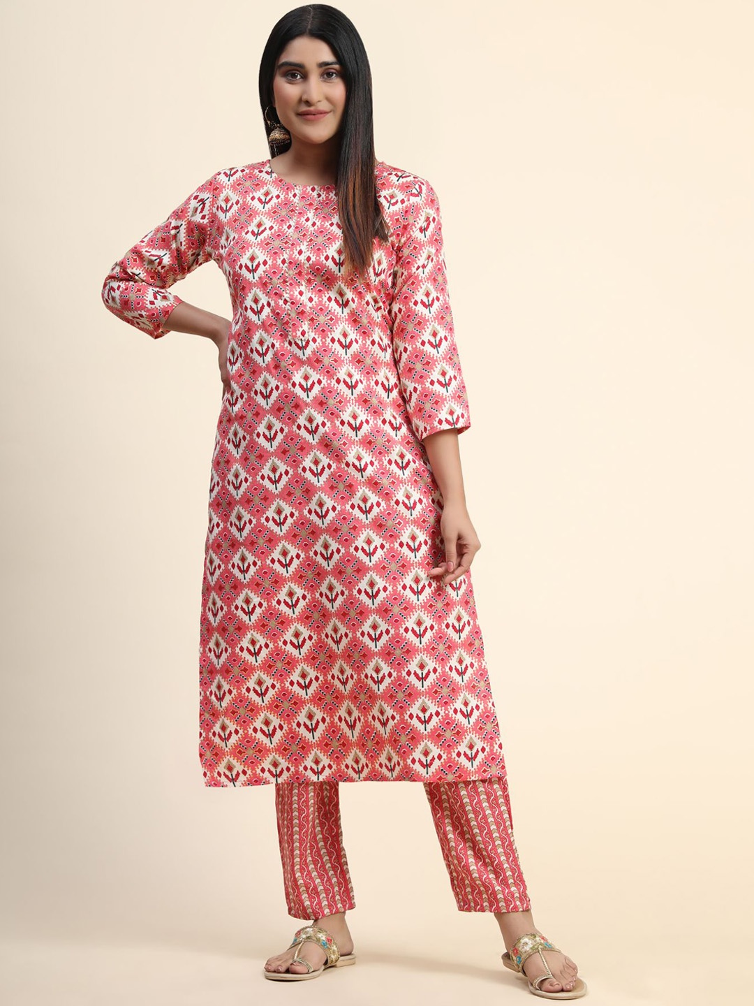 

KALINI Ethnic Motifs Printed Kurta with Trousers, Peach