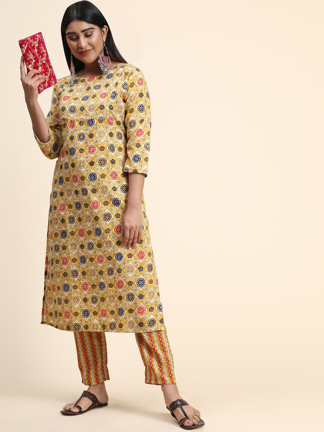

KALINI Ethnic Motifs Printed Kurta with Trousers, Yellow