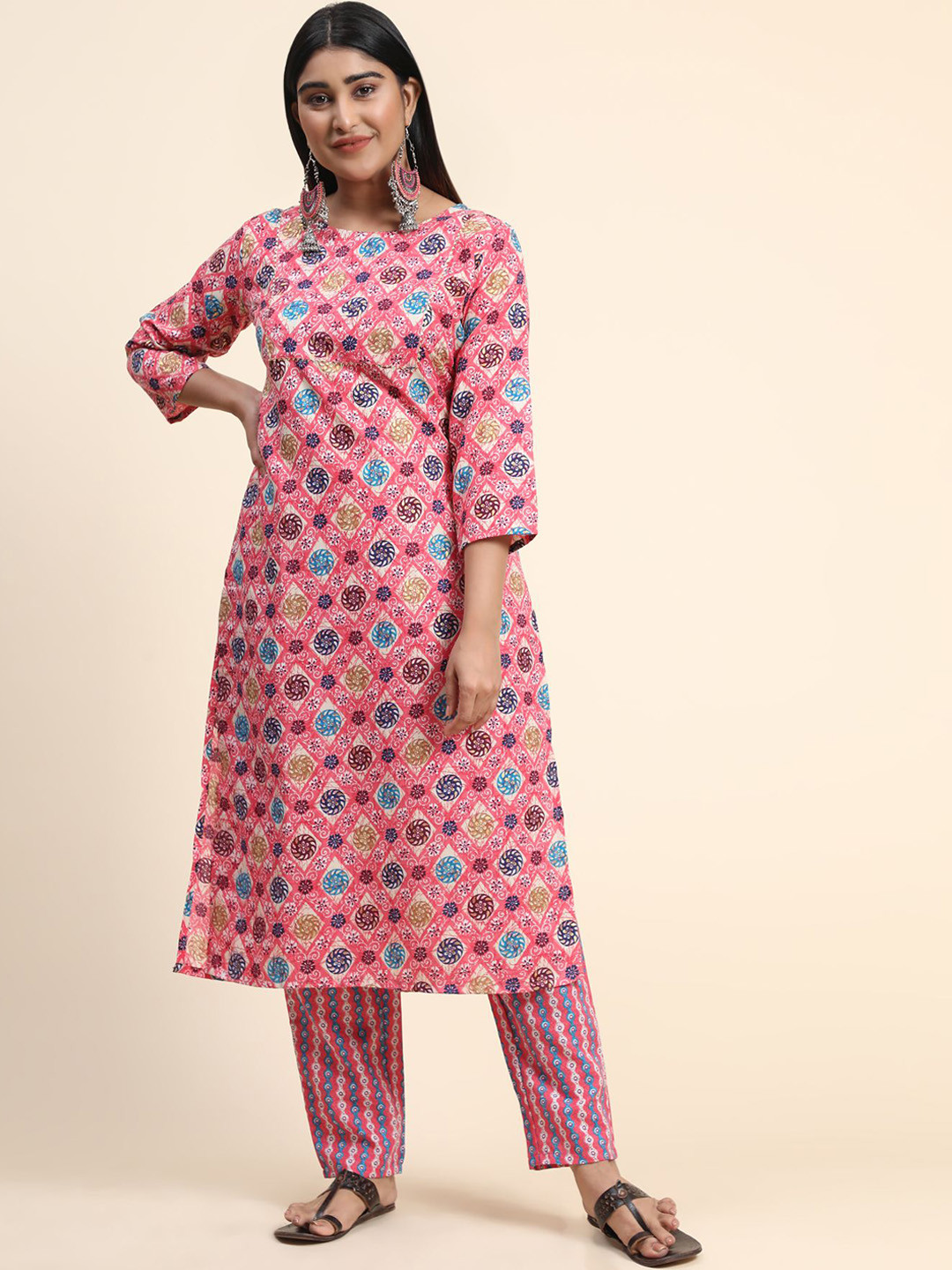 

KALINI Ethnic Motifs Printed Kurta with Trousers, Pink