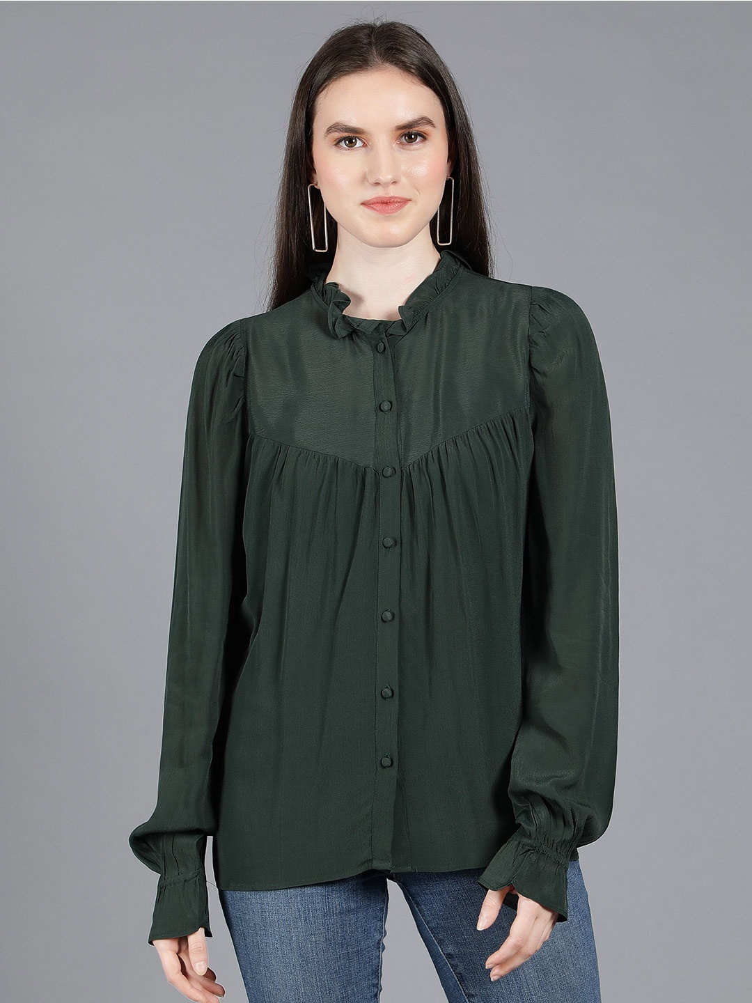 

Amagyaa Green Mandarin Collar Ruffles Crepe Top