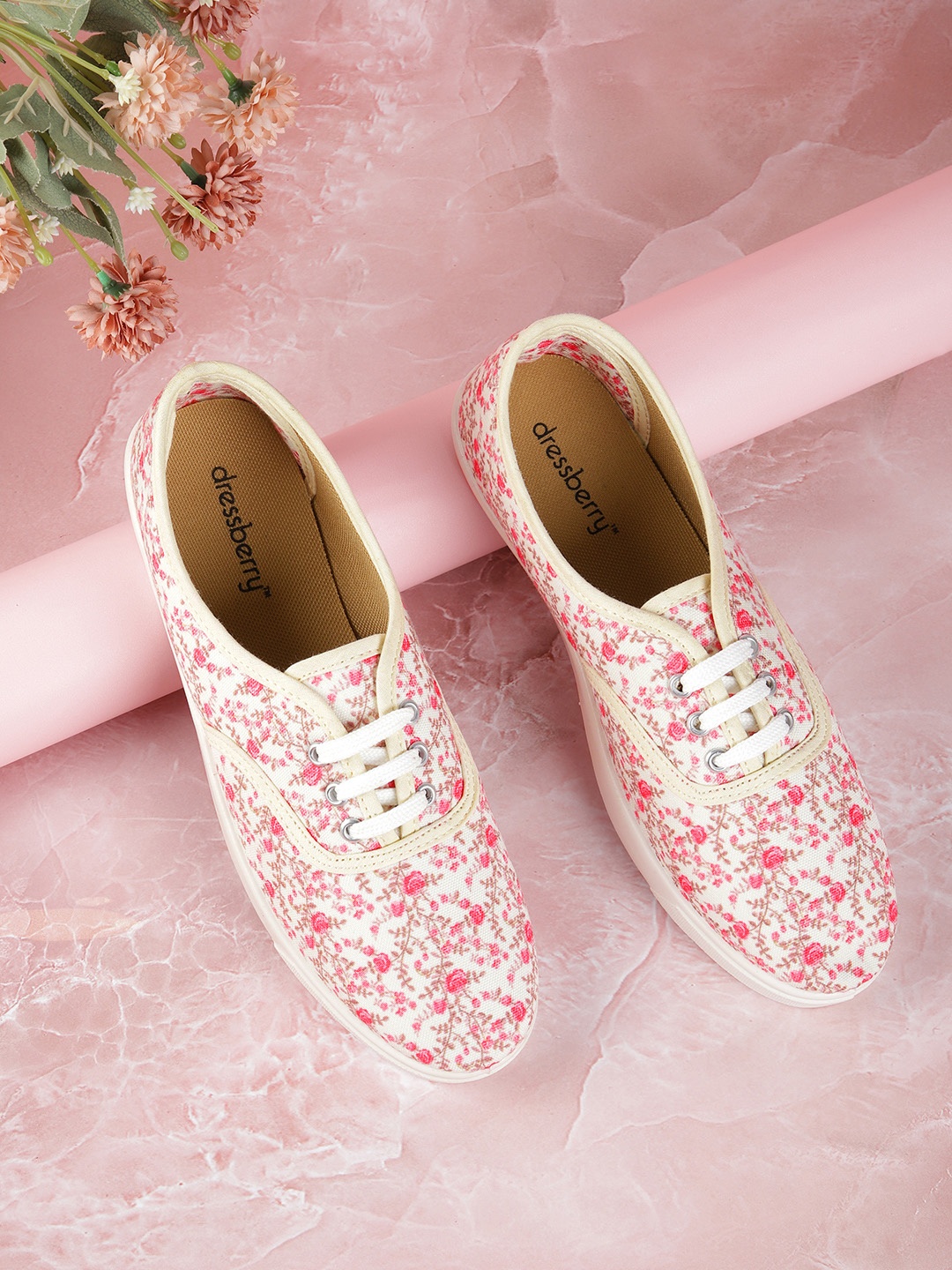 

DressBerry Women Ditsy Floral Print Sneakers, Pink