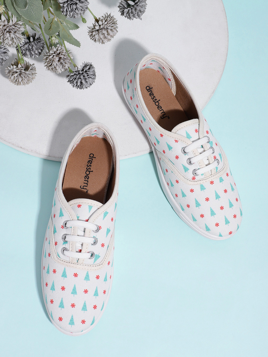 

DressBerry Women Christmas Print Sneakers, White